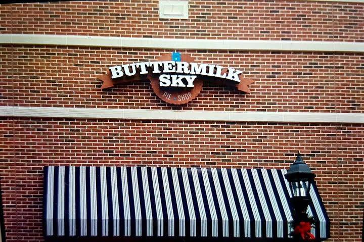 Buttermilk Sky Pie Shop | 4600 Roswell Rd C130, Sandy Springs, GA 30342, USA | Phone: (404) 975-3822