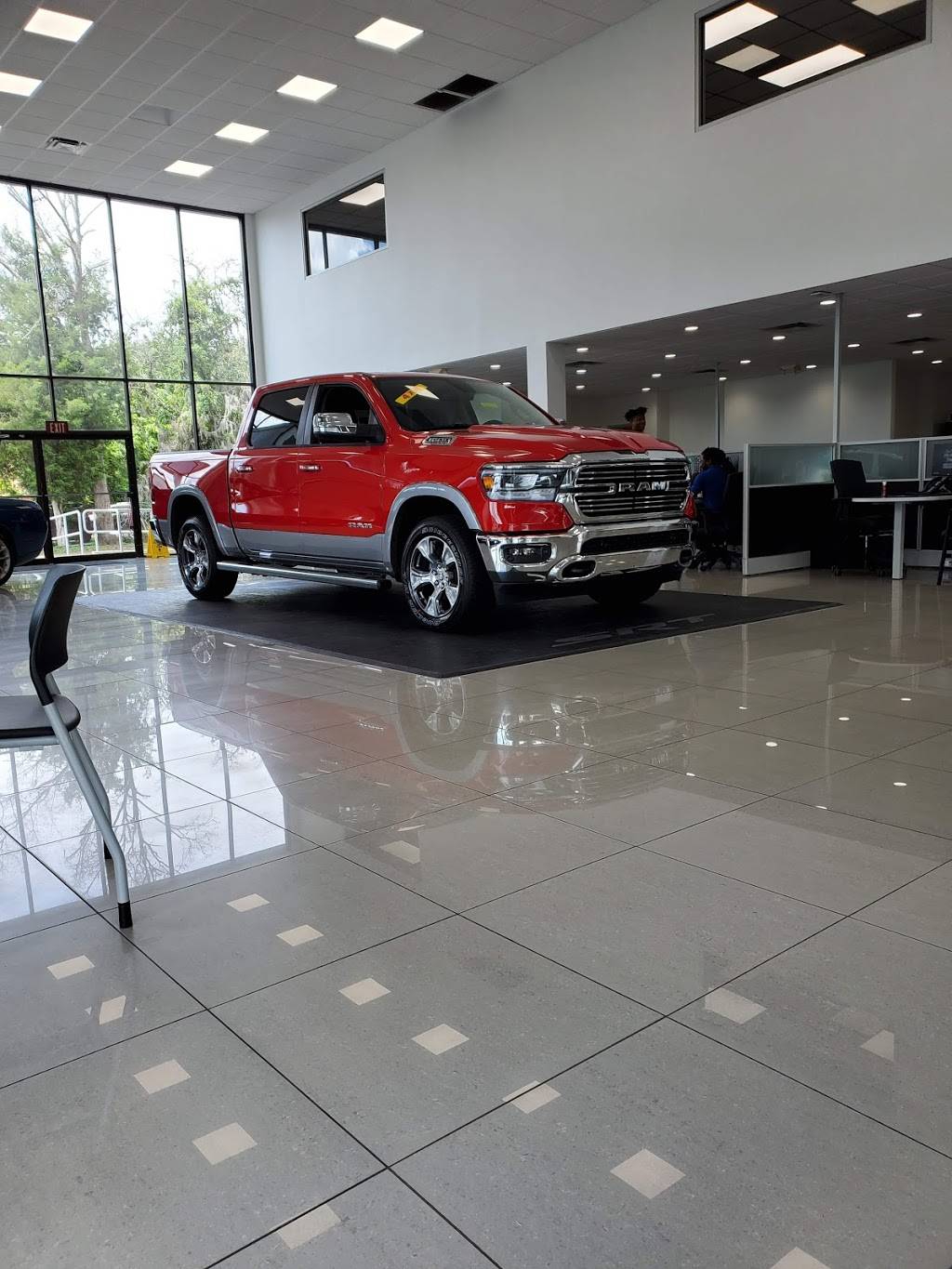 DARCARS Orange Park Chrysler Dodge Jeep Ram | 7233 Blanding Blvd, Jacksonville, FL 32244, USA | Phone: (904) 777-5500