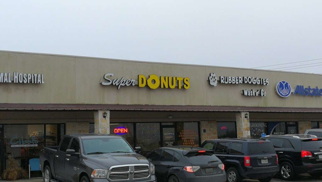 Super Donuts | 3929 Cibolo Valley Dr #210, Cibolo, TX 78108, USA | Phone: (210) 659-7883