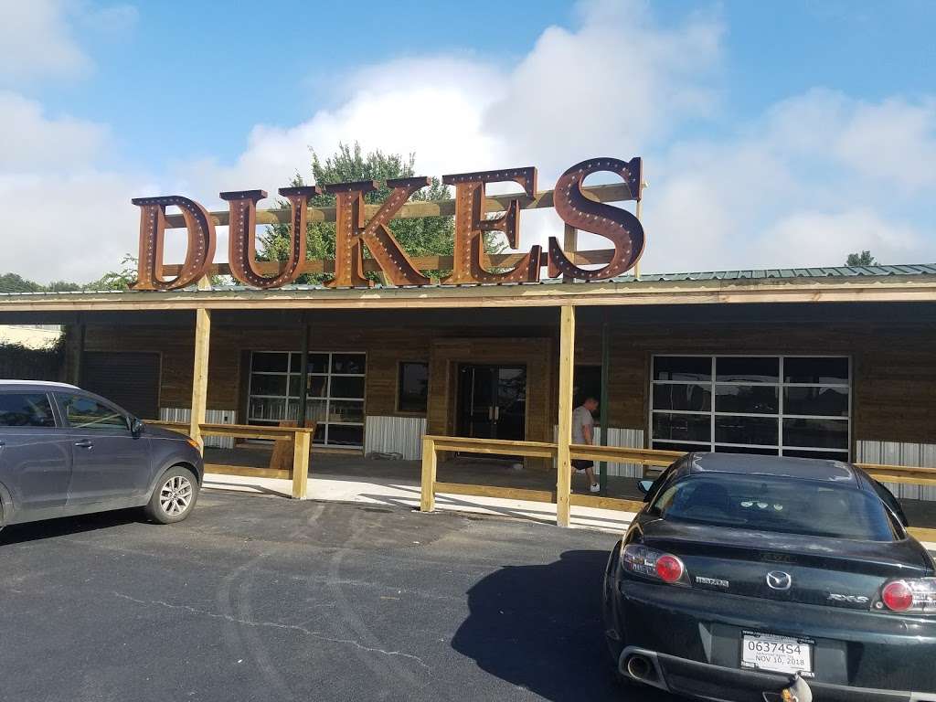 DUKES - Boozes, Brews, & Kitchen | 6303 Farm to Market 1960 Road East, Humble, TX 77338, USA | Phone: (832) 644-1861