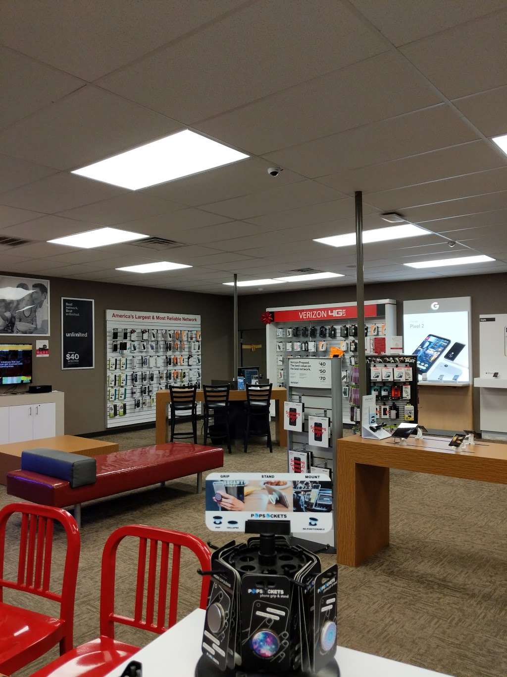 Verizon Authorized Retailer, TCC | 239 N Dupont Hwy, Smyrna, DE 19977, USA | Phone: (302) 653-8183