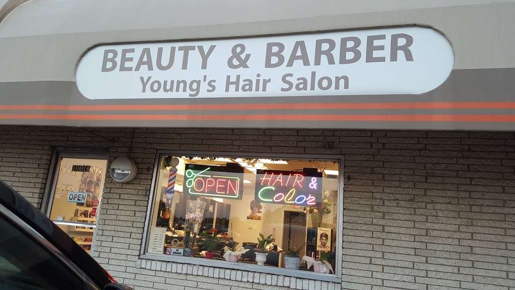 Youngs Main Hair Salon | 10016 Main Street, Fairfax, VA 22031, USA | Phone: (703) 273-1050