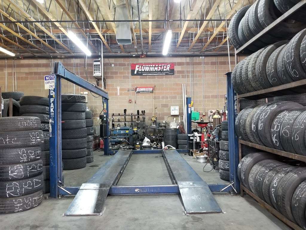 Tire Shop - La Reina Del Sur Llantera | 4561 E Bonanza Rd #150, Las Vegas, NV 89110, USA | Phone: (702) 212-0766