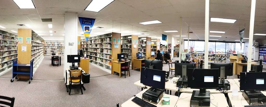 Fairbanks Library | 7122 Gessner Rd, Houston, TX 77040, USA | Phone: (713) 466-4438