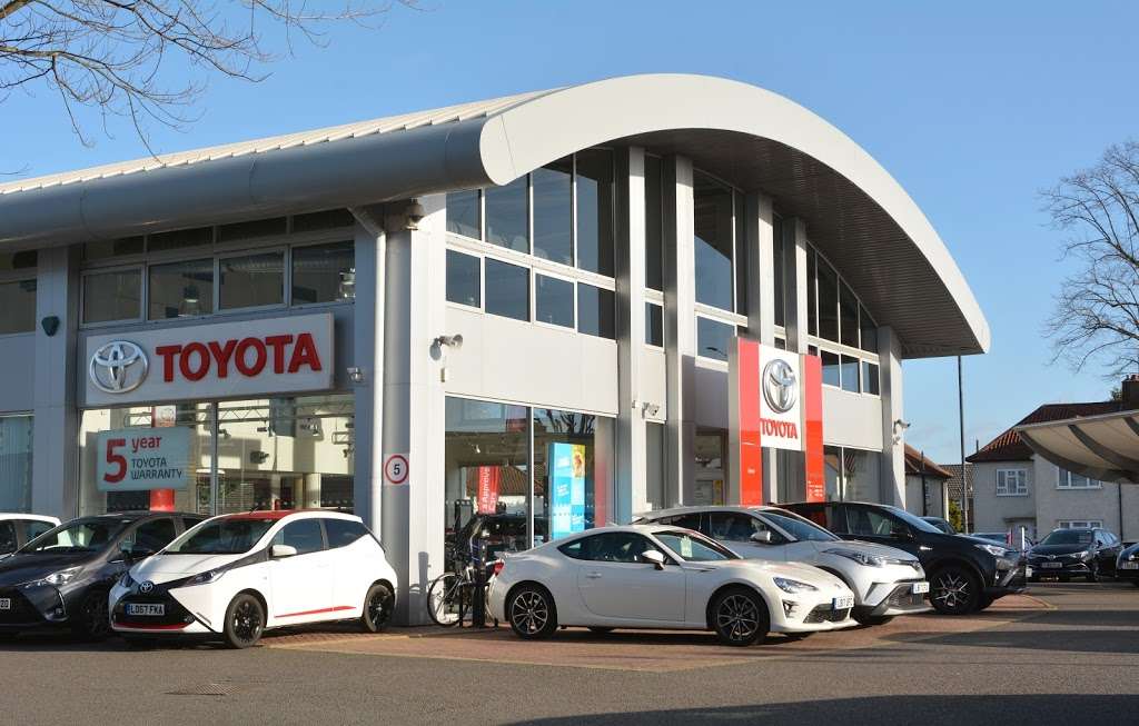 Jemca Toyota Croydon | 602 Purley Way, Croydon CR0 4RF, UK | Phone: 020 8649 5959