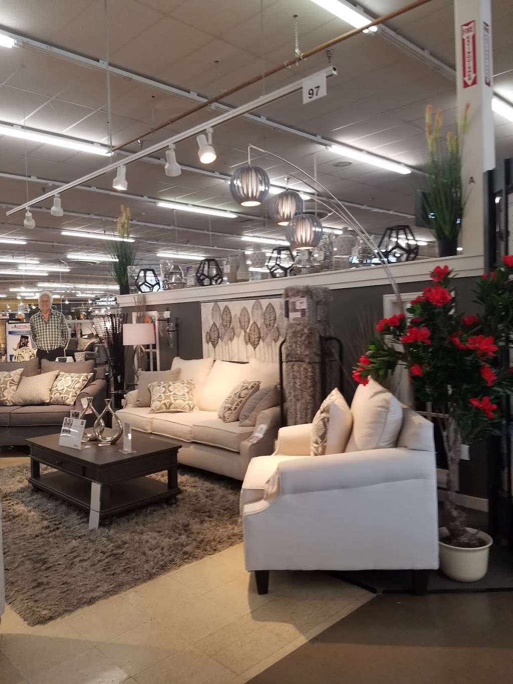 American Furniture Warehouse | 5390 S Wadsworth Blvd, Lakewood, CO 80123, USA | Phone: (303) 933-3975