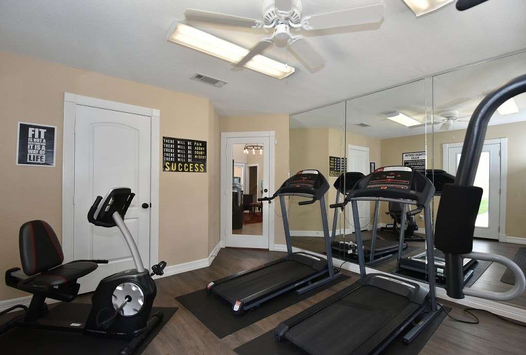 Brookmore Hollow Apartments | 810 Brooks Ave, Rosenberg, TX 77471, USA | Phone: (281) 299-0603