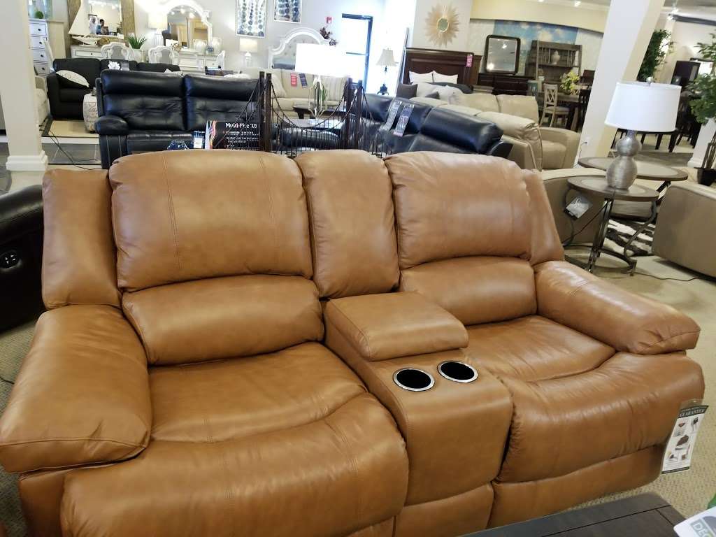 Jennifer Furniture | 691 Central Park Ave, Scarsdale, NY 10583, USA | Phone: (914) 275-0075