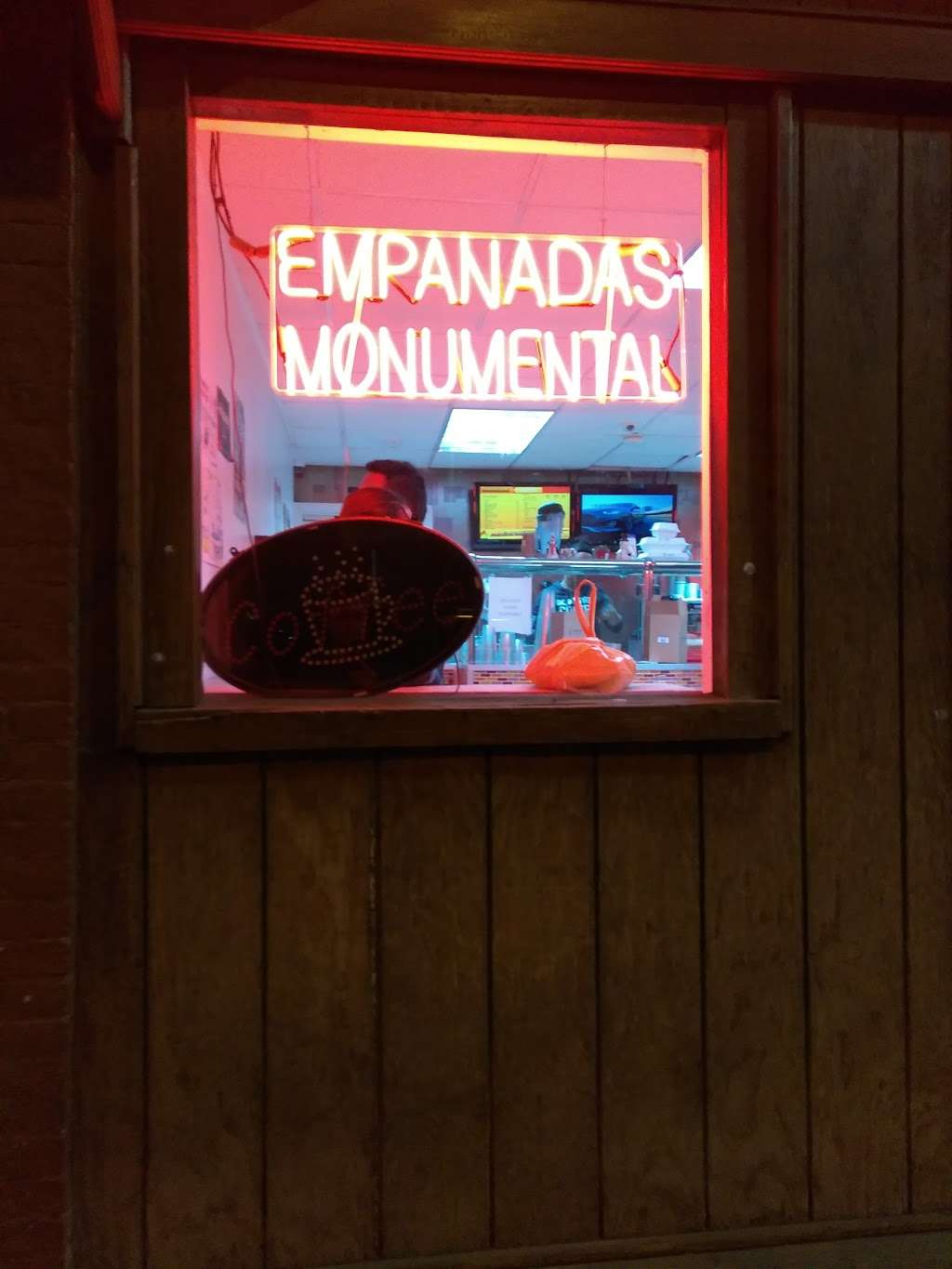 Empanadas Monumental | 43 Main St, Haverstraw, NY 10927, USA | Phone: (845) 429-9300