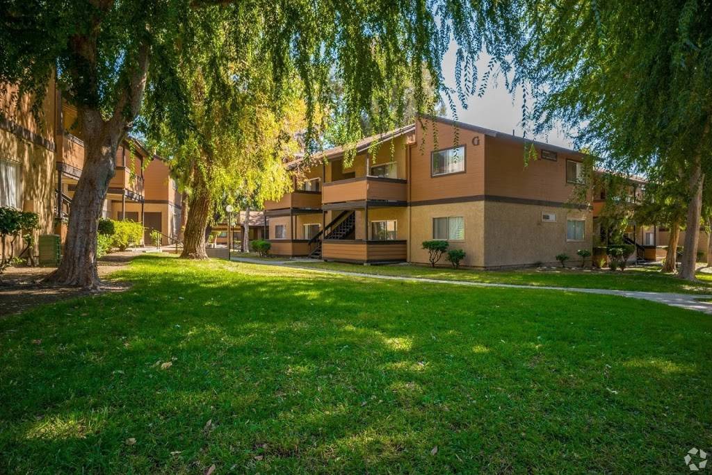 Park Heights Apartments (Highland, CA) | 2011 Arden Ave, Highland, CA 92346, USA | Phone: (833) 417-6369