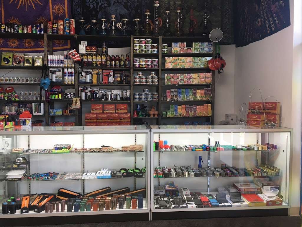 Hemptations Smoke Shop | 2300 Keller Springs Rd #116, Carrollton, TX 75006, USA | Phone: (469) 900-8008