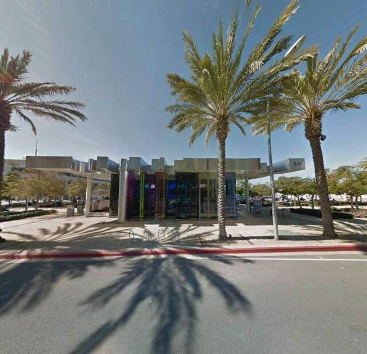 San Diego Visitor Information Center | 996 N Harbor Dr, San Diego, CA 92101, USA | Phone: (619) 236-1242