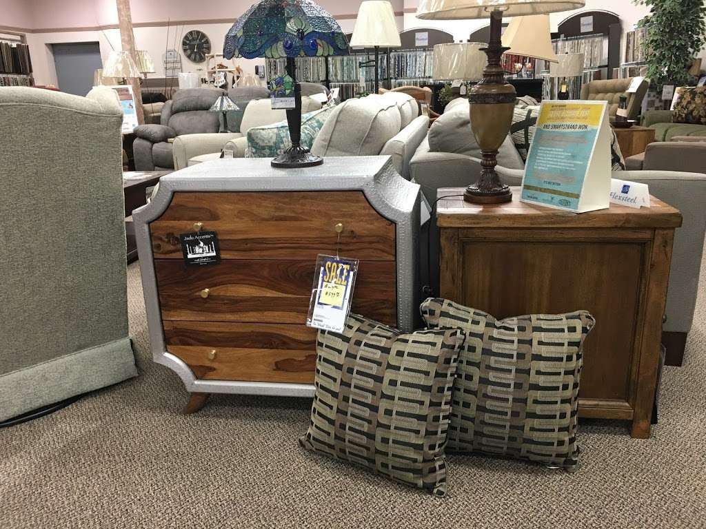 Wrights Furniture | 115 E Madison St, Pontiac, IL 61764, USA | Phone: (815) 844-7177