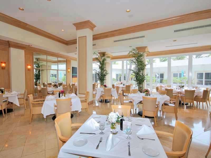 Majestic Towers Restaurant | 9601 Collins Ave, Bal Harbour, FL 33154, USA | Phone: (305) 864-0517