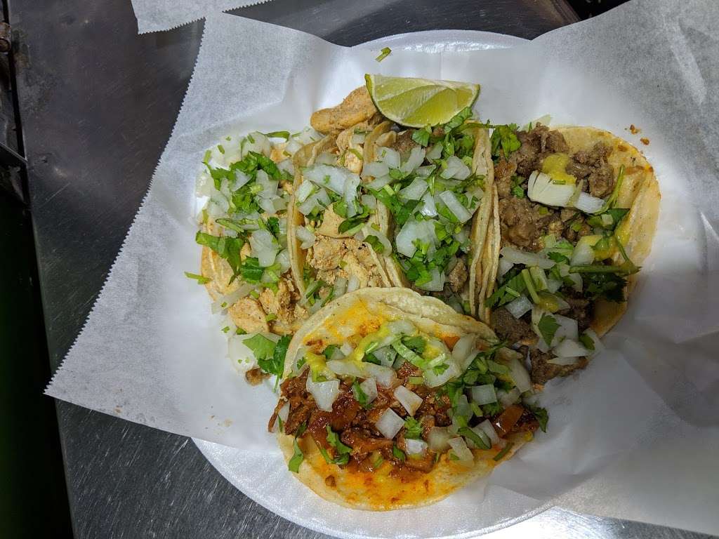 El Gato Taco Truck | 6233 Westheimer Rd, Houston, TX 77057, USA