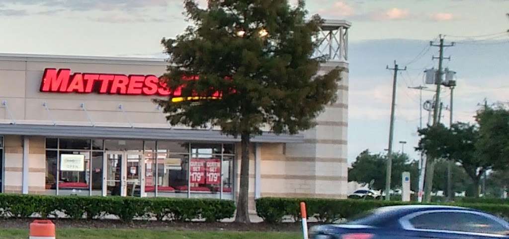 Mattress Firm Friendswood | 102 W El Dorado Blvd Ste E, Friendswood, TX 77546, USA | Phone: (281) 286-5379