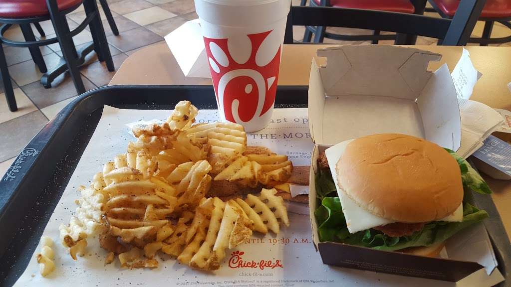 Chick-fil-A | 18200 Hawthorne Blvd, Torrance, CA 90504, USA | Phone: (310) 371-7320