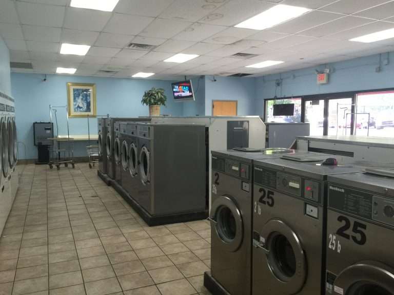 Clean Clothes Dry Cleaners and Alterations - Eastway Drive | 2911 Eastway Dr, Charlotte, NC 28205, USA | Phone: (704) 567-6224