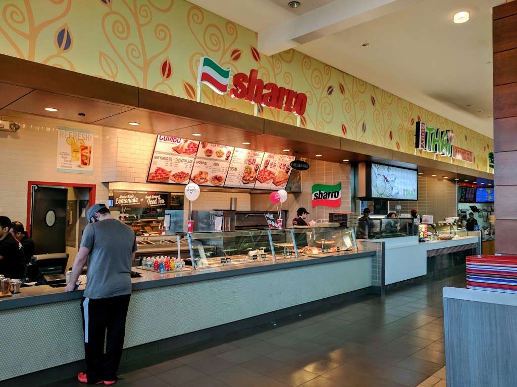 Sbarro | 400 Commons Way, Bridgewater, NJ 08807, USA | Phone: (908) 722-4417