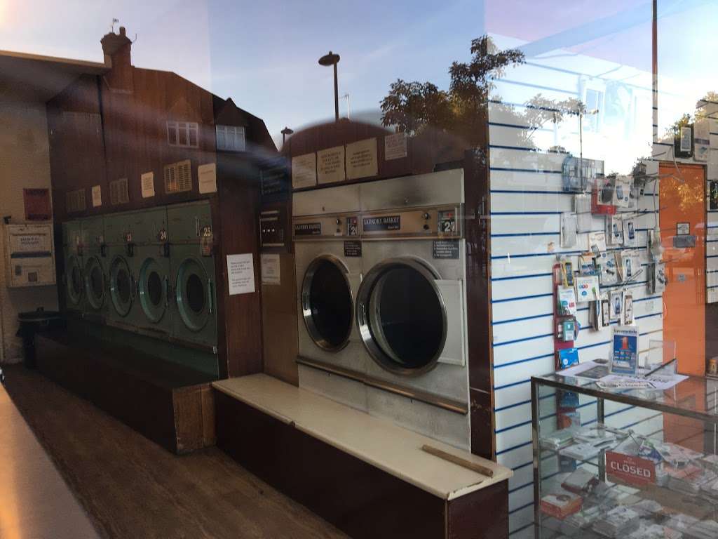 Launderette | Ham Common, Kingston upon Thames, Richmond TW10 7JG, UK