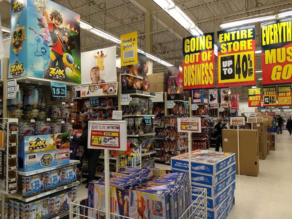 Toys"R"Us | 5520 Sunrise Hwy, Massapequa, NY 11758, USA | Phone: (516) 798-3240