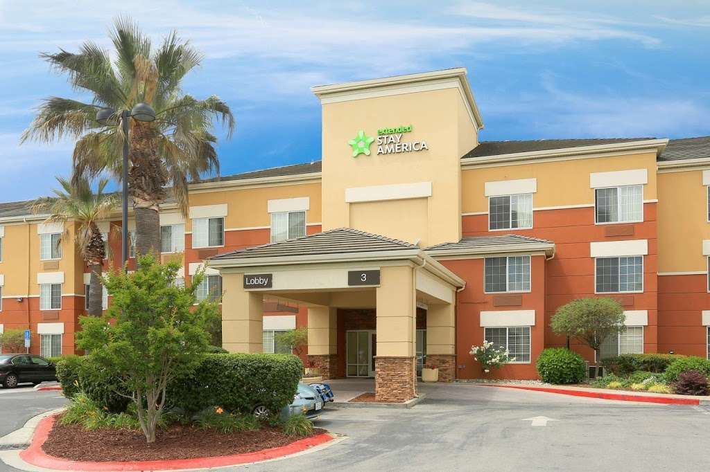 Extended Stay America - San Francisco - San Carlos | 3 Circle Star Way, San Carlos, CA 94070, USA | Phone: (650) 368-2600