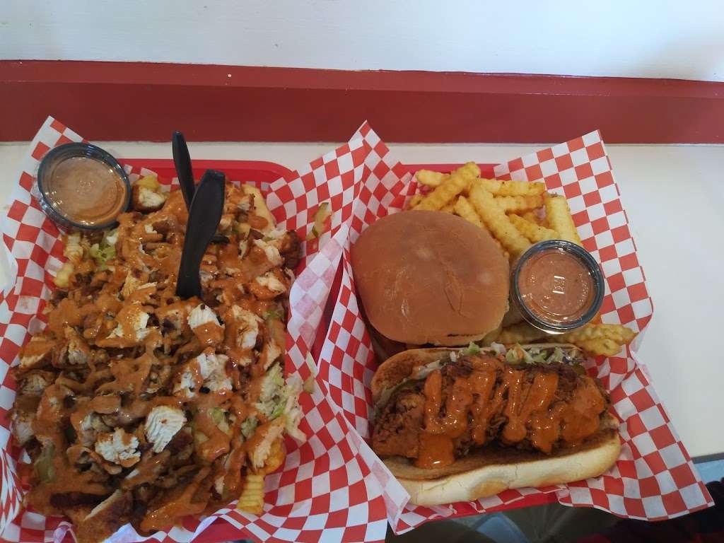 The Kluckin’ Chicken | 13328 Burbank Blvd, Sherman Oaks, CA 91401, USA | Phone: (818) 582-3222