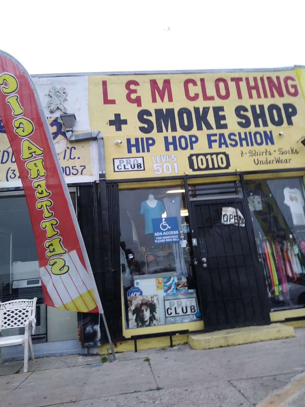 L & M Clothing and Smoke Shop | 10110 S Vermont Ave, Los Angeles, CA 90044, USA