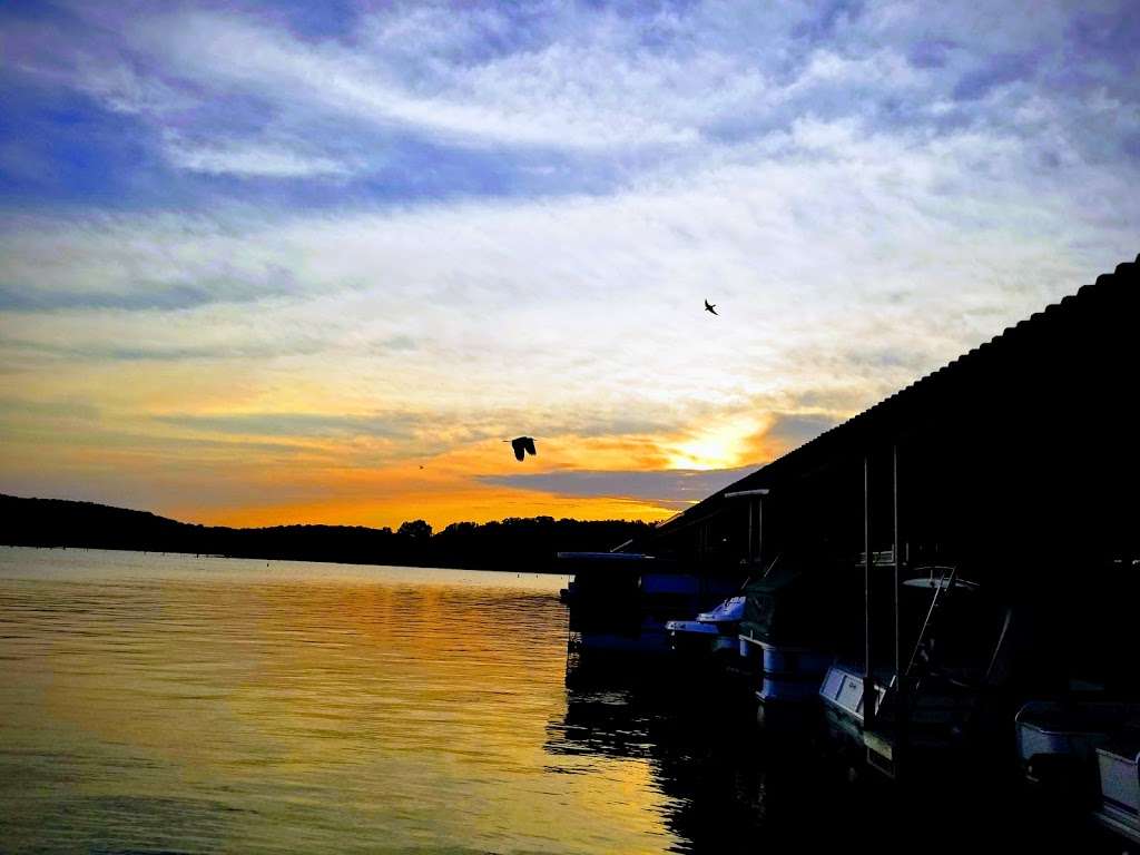 Bucksaw Resort & Marina | 670 SE 803 Rd, Clinton, MO 64735, USA | Phone: (660) 477-3900