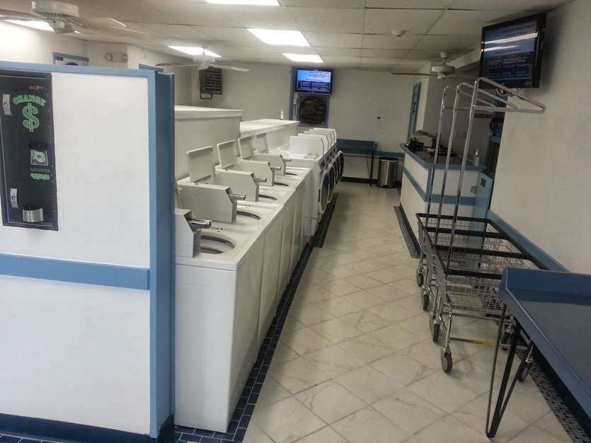 ESUDS Laundromat LLC | 246 N Courtland St, East Stroudsburg, PA 18301, USA | Phone: (570) 510-7837