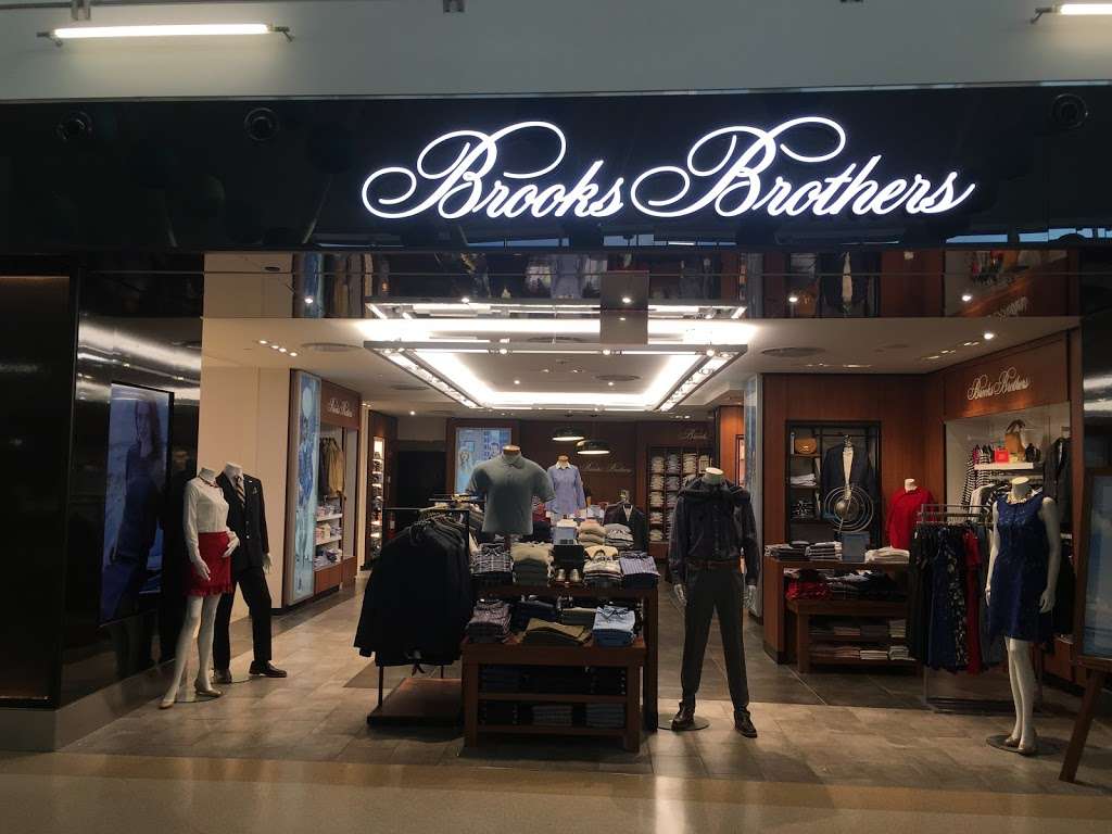 Brooks Brothers | John F. Kennedy International Airport Terminal 8, Jamaica, NY 11430, USA | Phone: (718) 408-3697