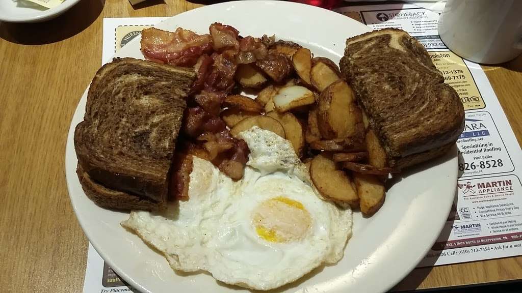 Corner Cafe | 827A W Baltimore Pike, West Grove, PA 19390, USA | Phone: (610) 869-5557