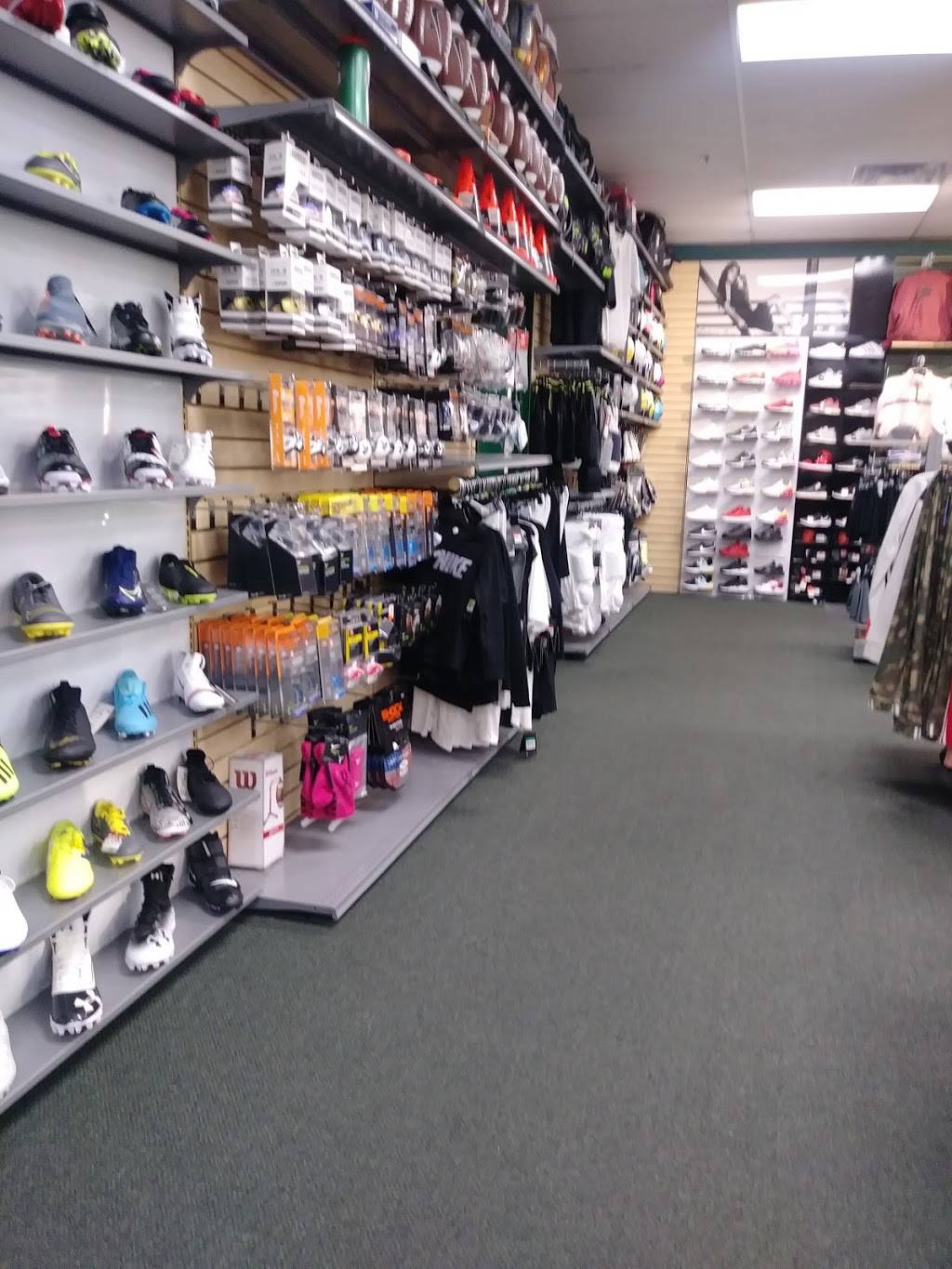 Hibbett Sports | 412 E Hanes Mill Rd, Winston-Salem, NC 27105, USA | Phone: (336) 377-2208