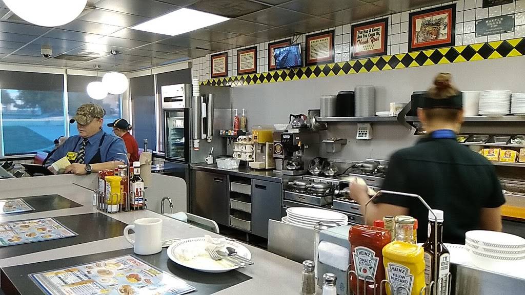 Waffle House | 8505 Benbrook Blvd, Benbrook, TX 76126, USA | Phone: (817) 249-3458