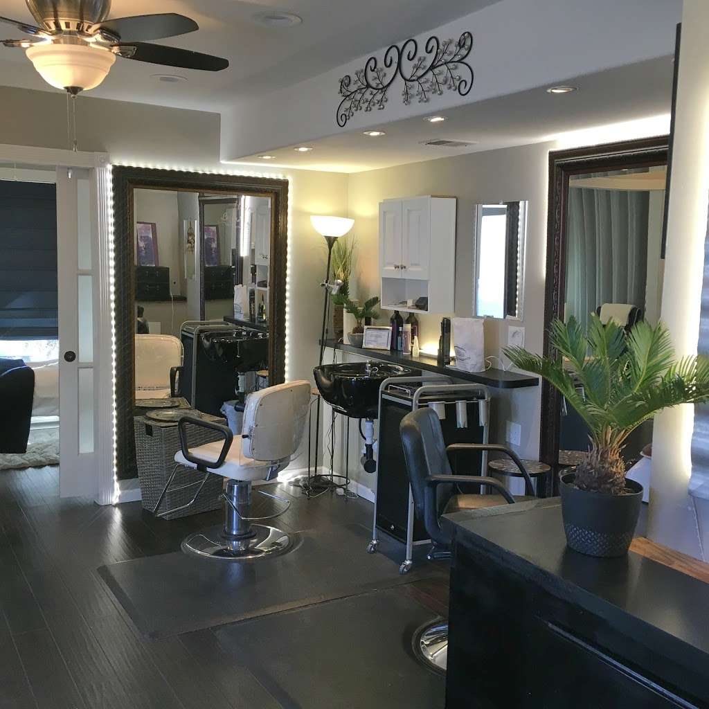 Gravity Salon Studio | 8107 NW Mace Rd, Kansas City, MO 64152, USA | Phone: (816) 394-4677