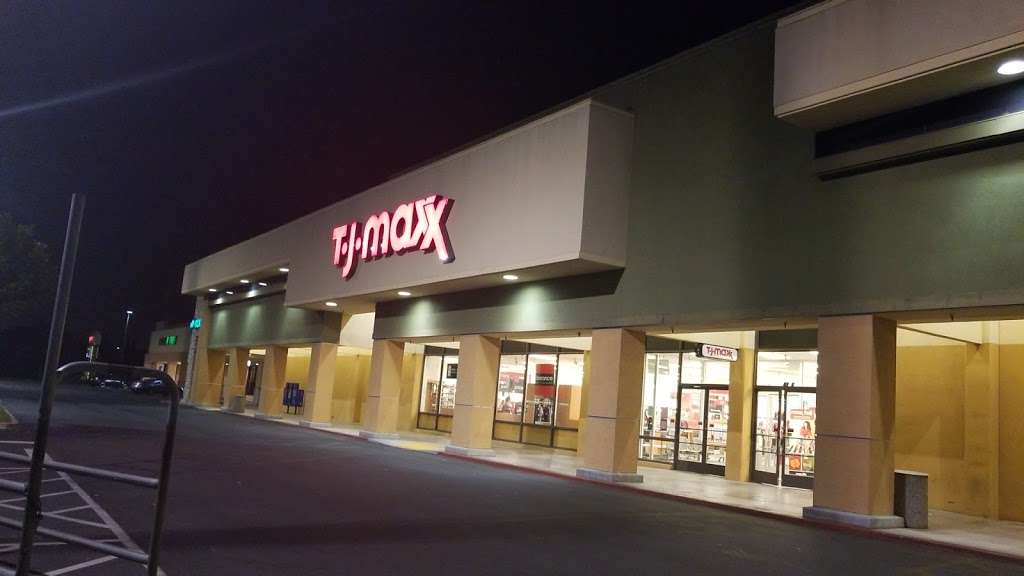 T.J. Maxx | 4150 E Carson St, Long Beach, CA 90808, USA | Phone: (562) 377-3447