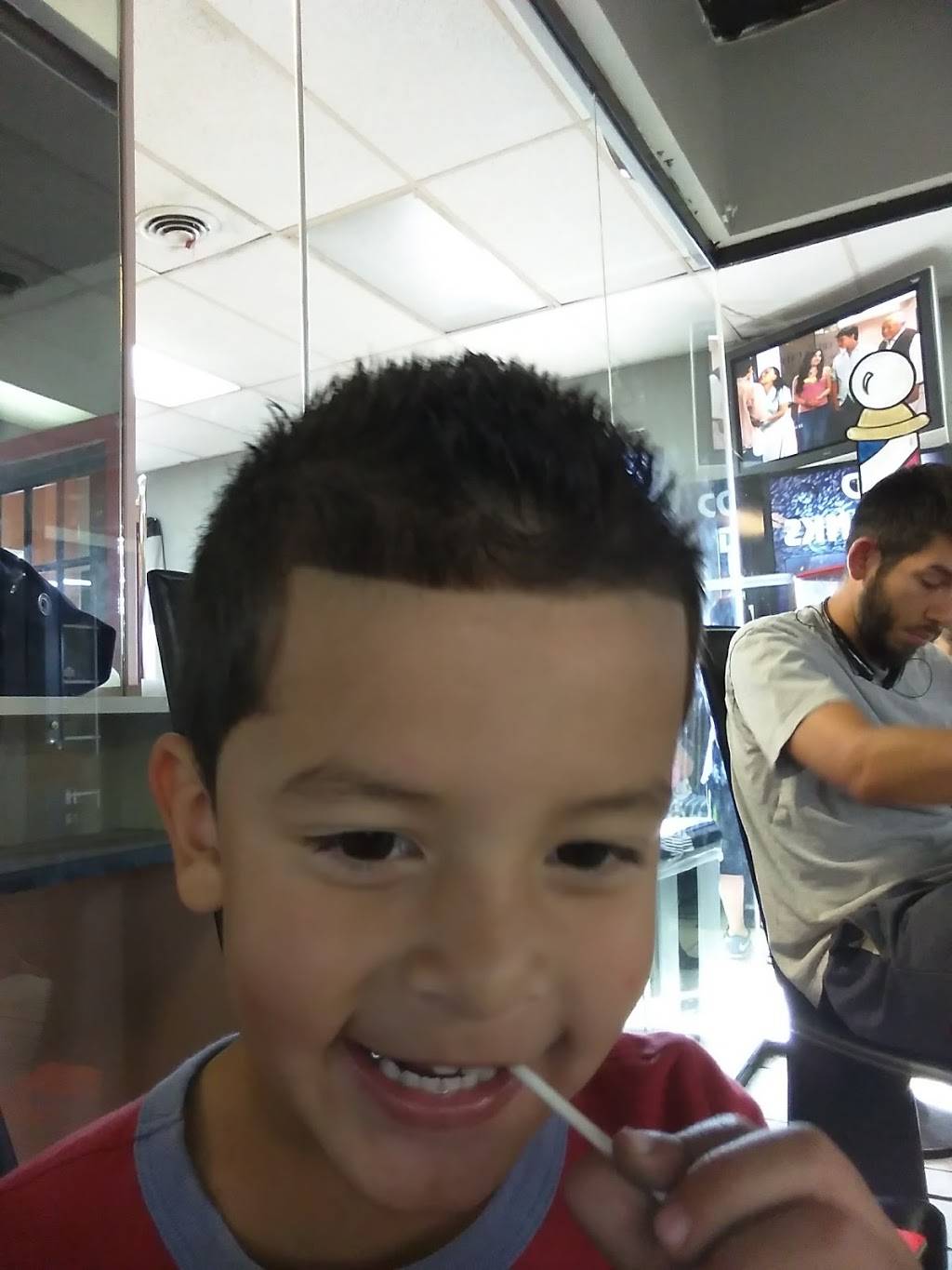 Catrachos Barbers | 1400 S Federal Blvd, Denver, CO 80219, USA | Phone: (303) 937-9253