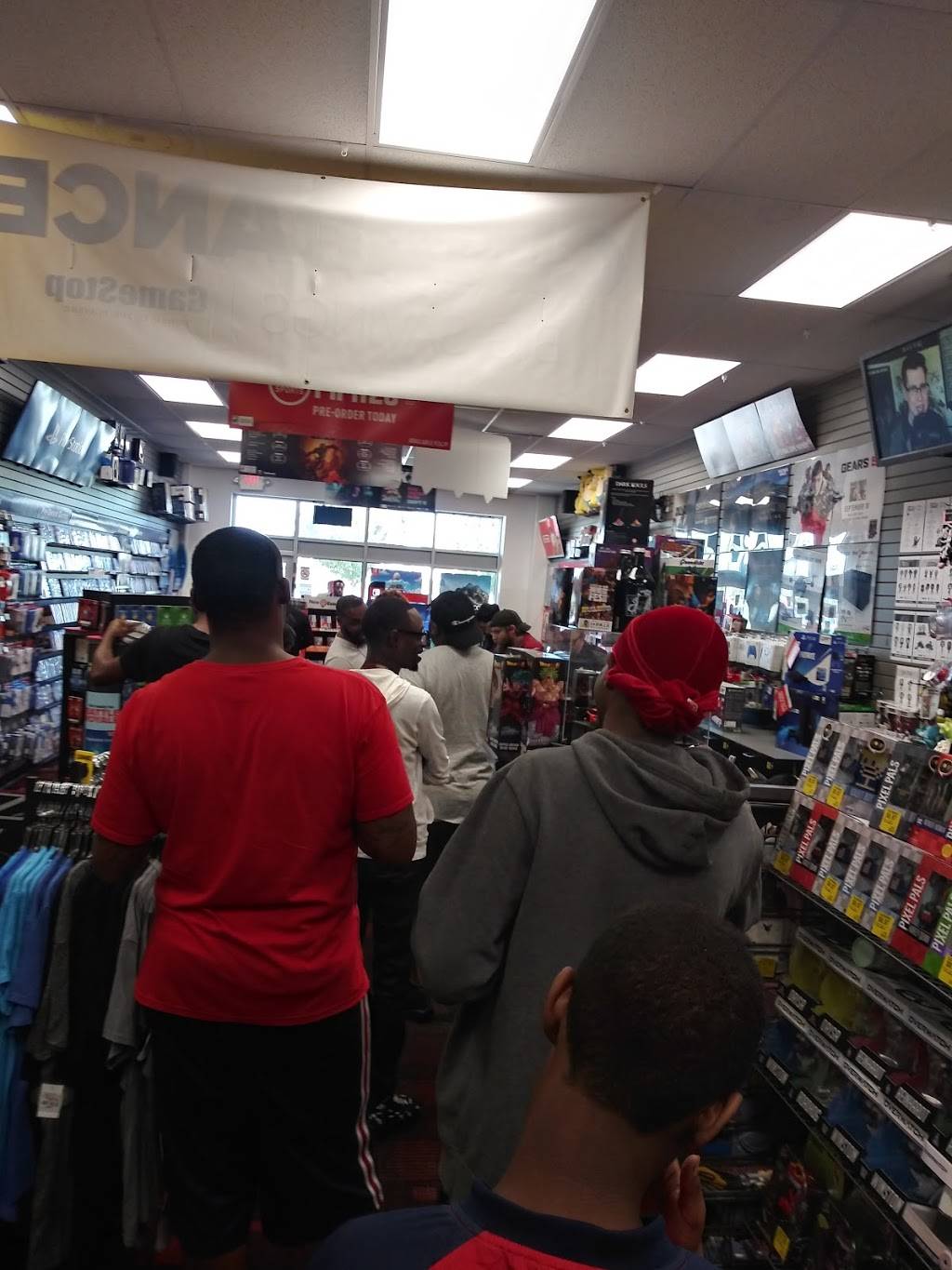 GameStop | 422 Northfield Rd ste a-5, Bedford, OH 44146, USA | Phone: (216) 662-6233