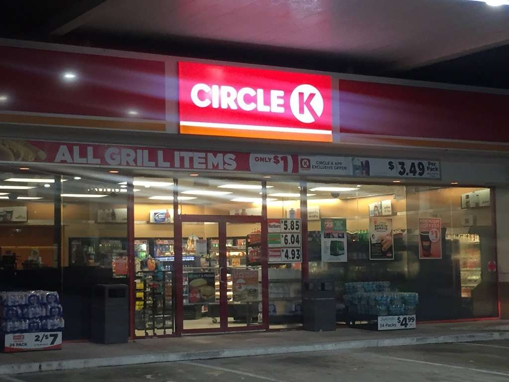 Circle K | 14000 Town Loop Blvd, Orlando, FL 32837, USA | Phone: (407) 240-1126