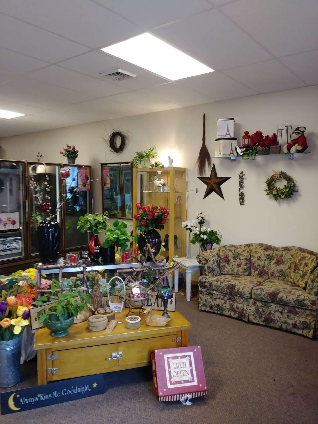 Albrightsville Floral & Gifts | 2681 PA-903 #9, Albrightsville, PA 18210, USA | Phone: (570) 722-2702