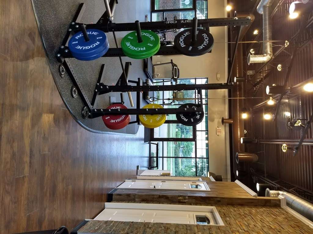 Body Outfitters Personal Training Studio | 720 Adams St #120, Carmel, IN 46032, USA | Phone: (317) 660-1107