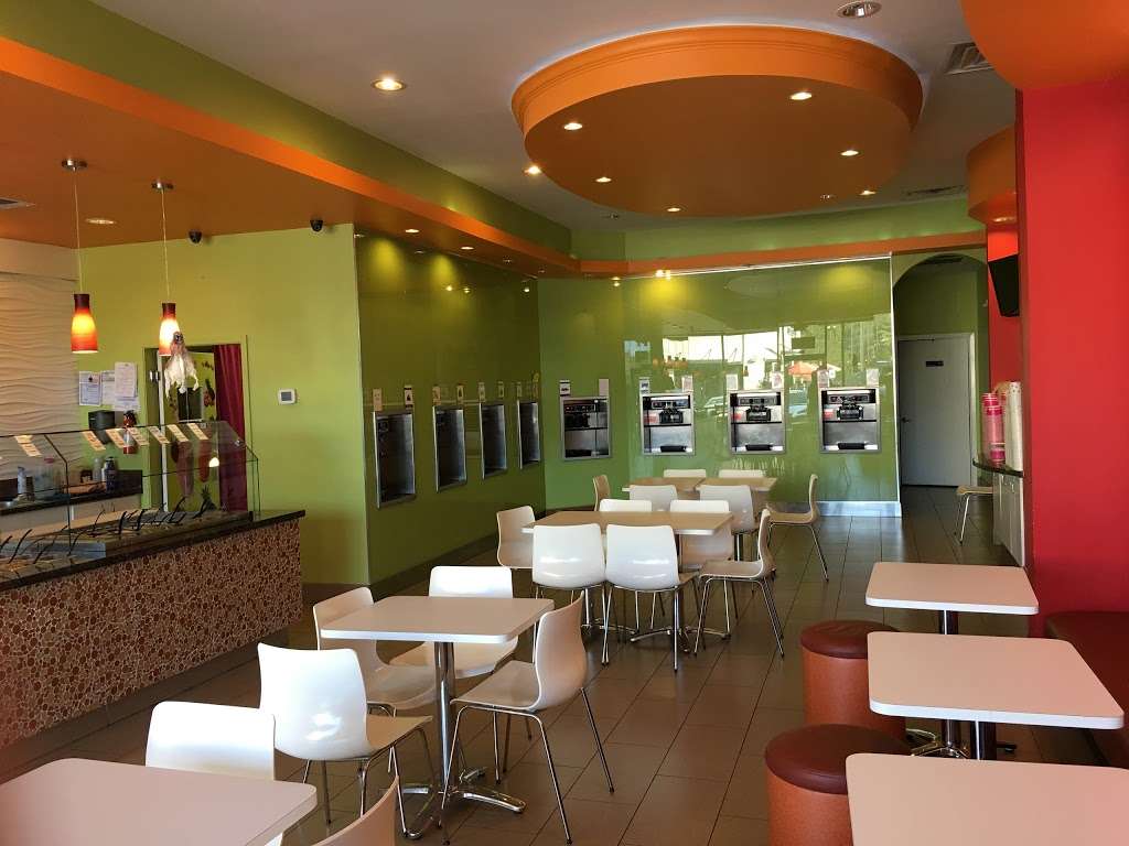 Frutto Frozen Yogurt & Smoothies | 9506 N Sam Houston Pkwy E #210, Humble, TX 77396, USA | Phone: (281) 458-2019