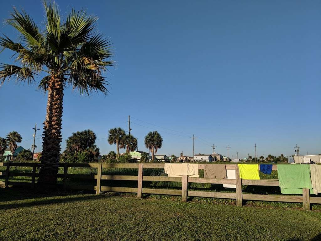 Sandollar RV Park | 1386 State Hwy 87, Crystal Beach, TX 77650, USA | Phone: (409) 621-6901