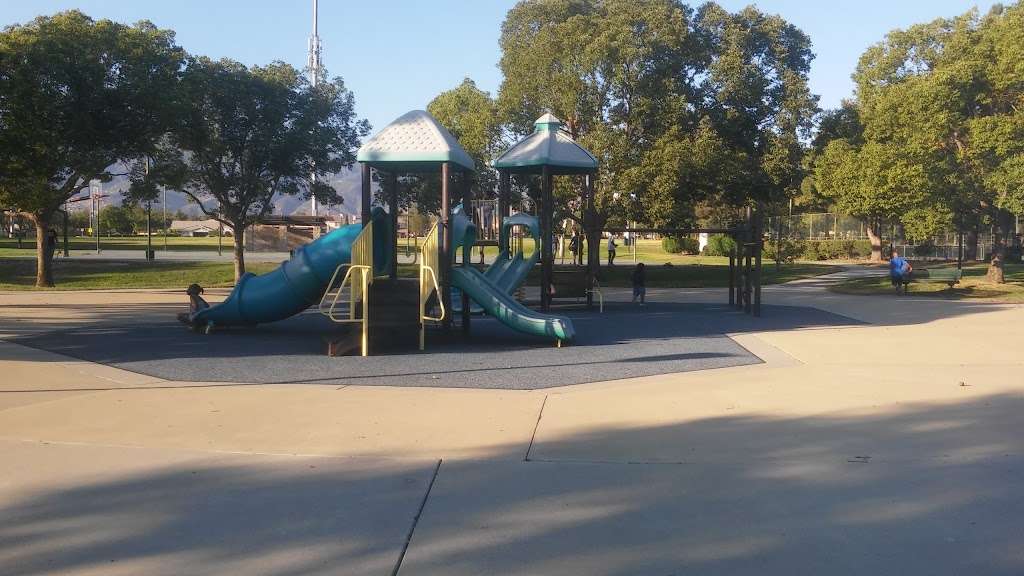 Koehler Park | 15352 Walnut St, Fontana, CA 92336, USA | Phone: (909) 349-6900