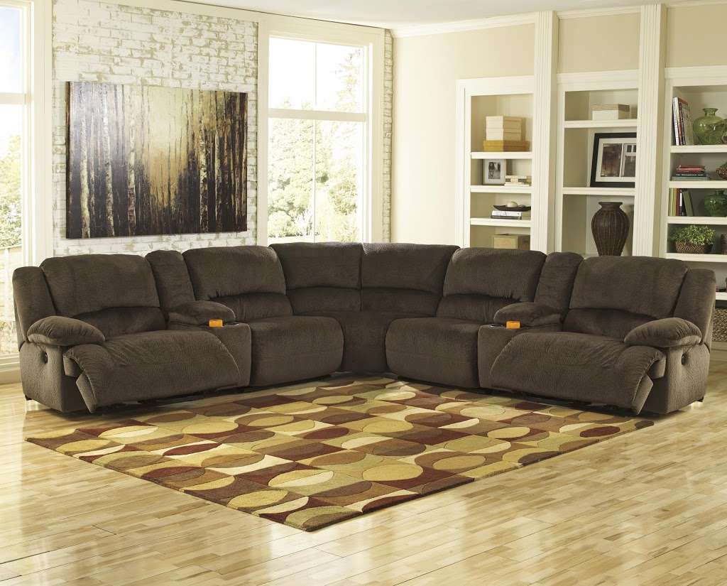 Gill Bros. Furniture | 1406 E 53rd St, Anderson, IN 46013, USA | Phone: (765) 649-5300