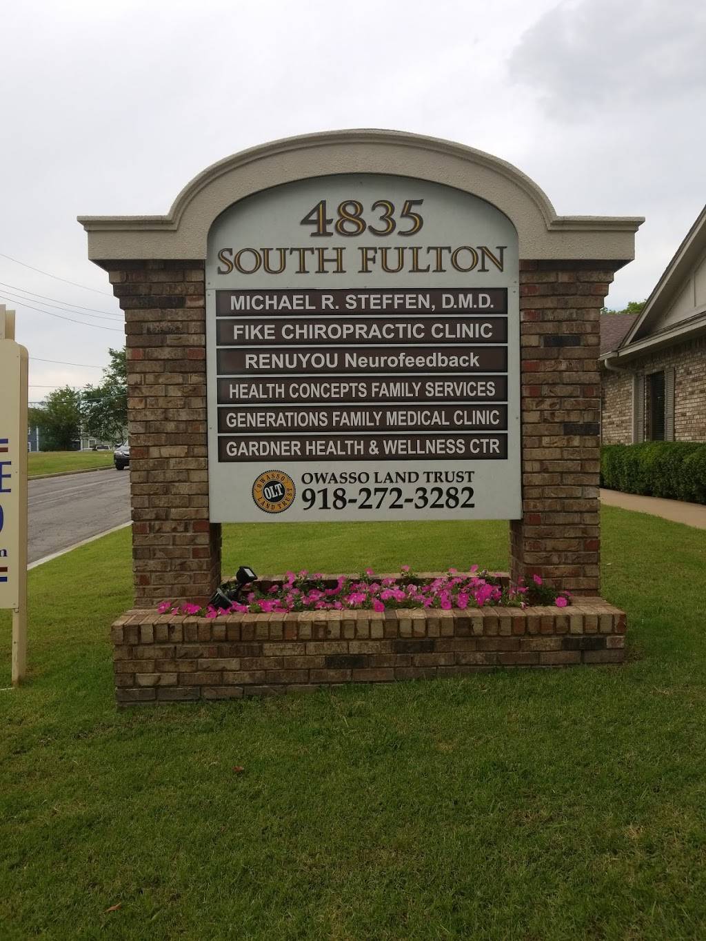 Shelton Larry E DDS | 4835 S Fulton Ave, Tulsa, OK 74135, USA | Phone: (918) 747-5817