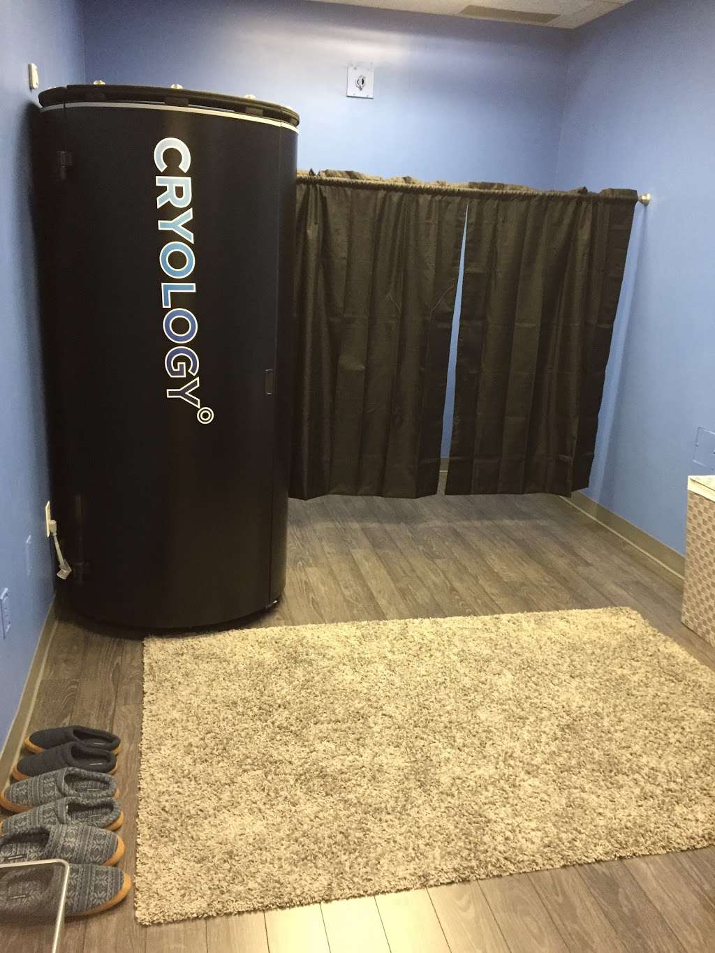 Cryology Bayside | 210-08 Northern Blvd, Bayside, NY 11361, USA | Phone: (718) 225-4000