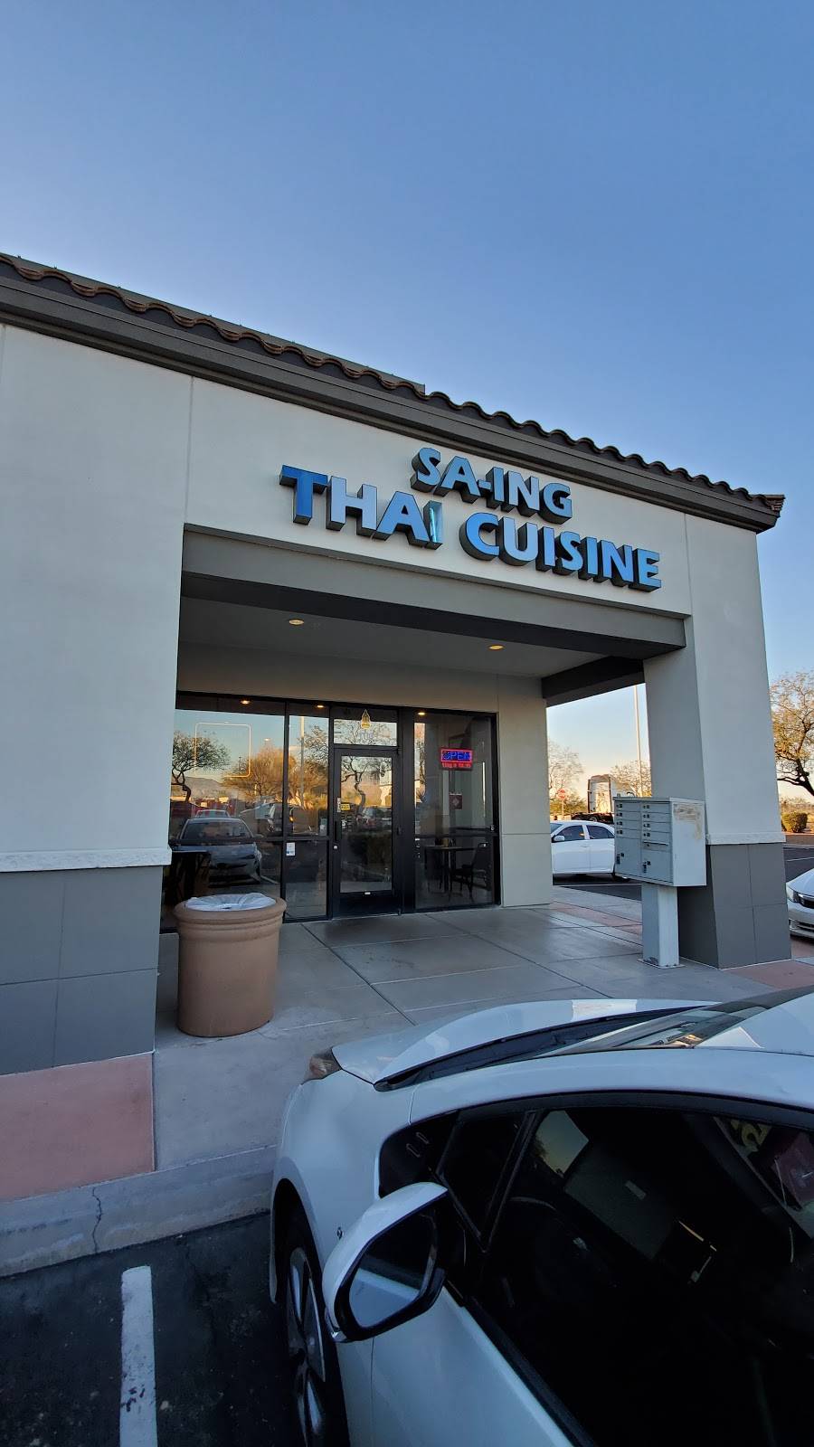 Sa-Ing Thai Cuisine | 9136 E Valencia Rd, Tucson, AZ 85747, USA | Phone: (520) 663-5955