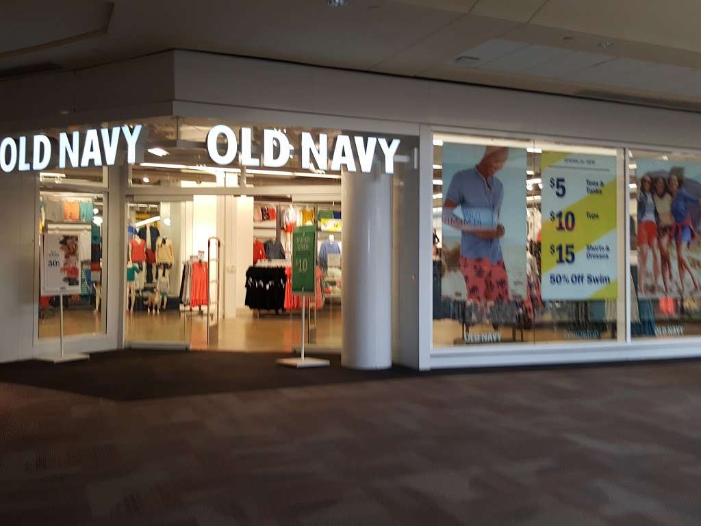 Old Navy | 112 Eisenhower Pkwy, Livingston, NJ 07039, USA | Phone: (973) 422-0751