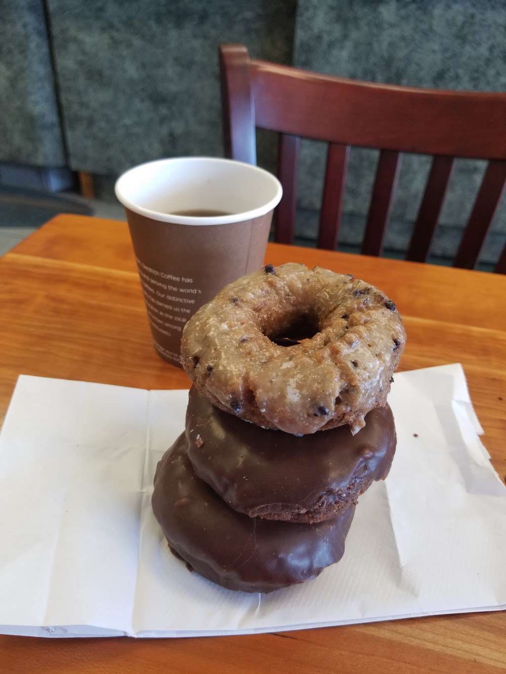 Surfin Donuts | 24451 Alicia Pkwy #5, Mission Viejo, CA 92691, USA | Phone: (949) 699-4926